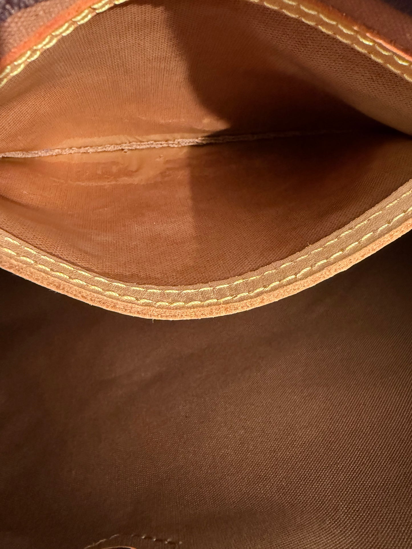 Louis Vuitton Pre-Owned Brown Monogram Canvas Speedy 30 Handbag