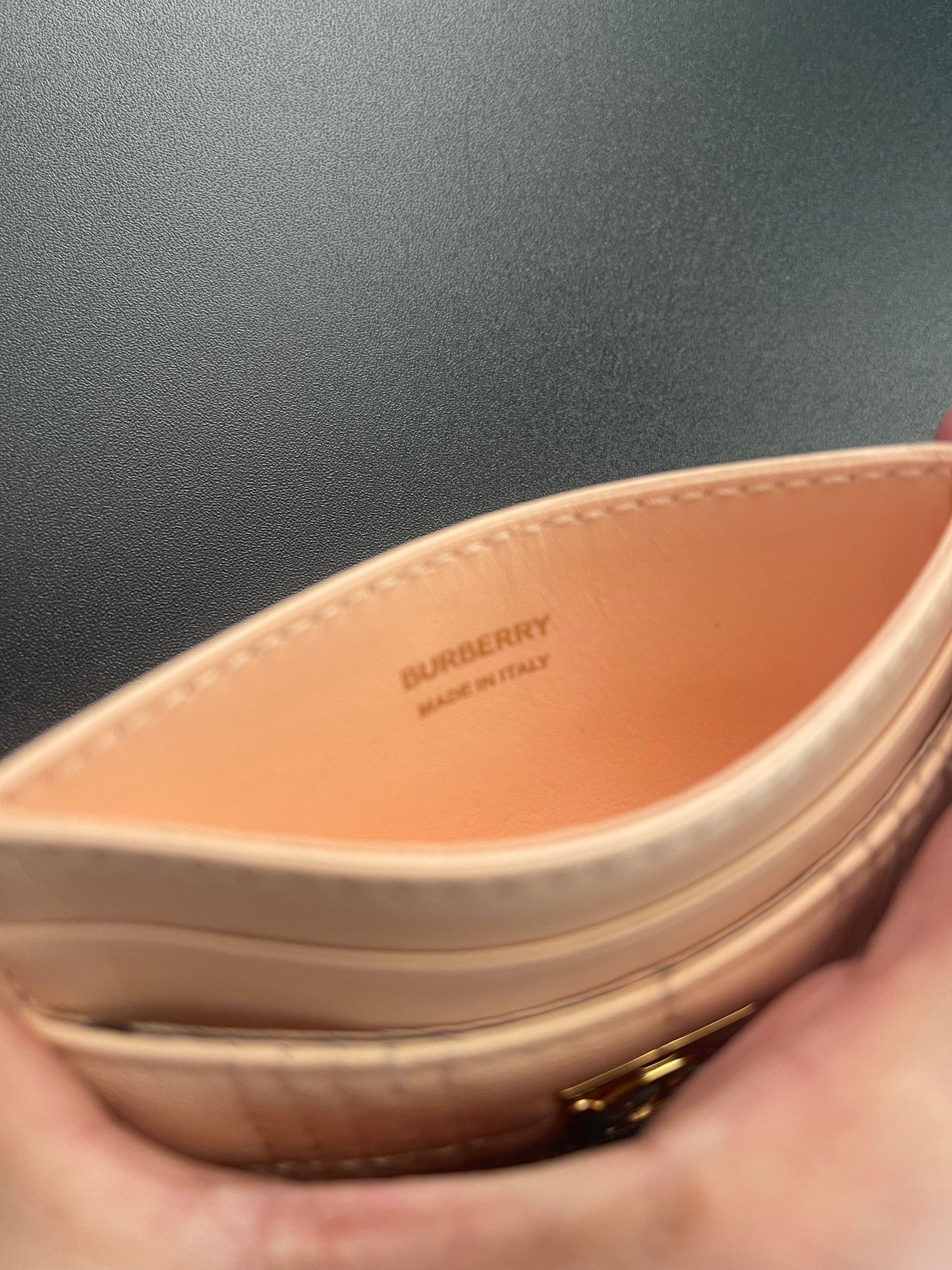 Pre-Owned Burberry Card Holder