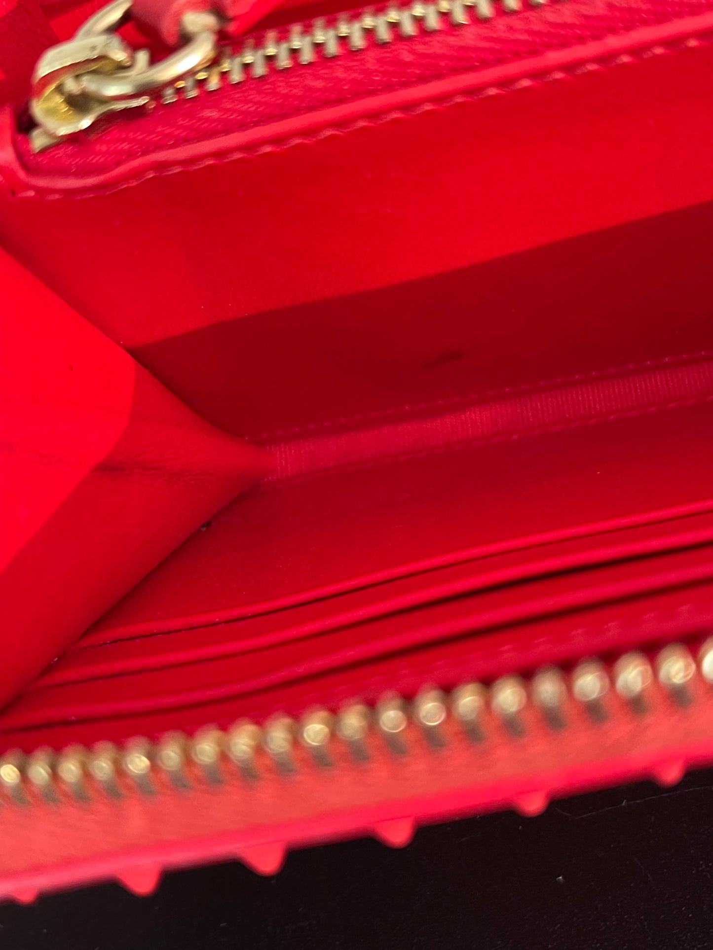 Pre-Owned Christian Louboutin Panettone Spiked Patent Leather Zipper Wallet