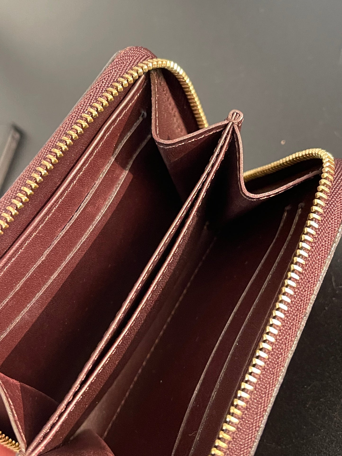 Pre Owned Louis Vuitton Vernis Compact Wallet