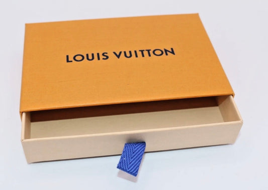 Pre-Owned Orange Small Louis Vuitton Gift box