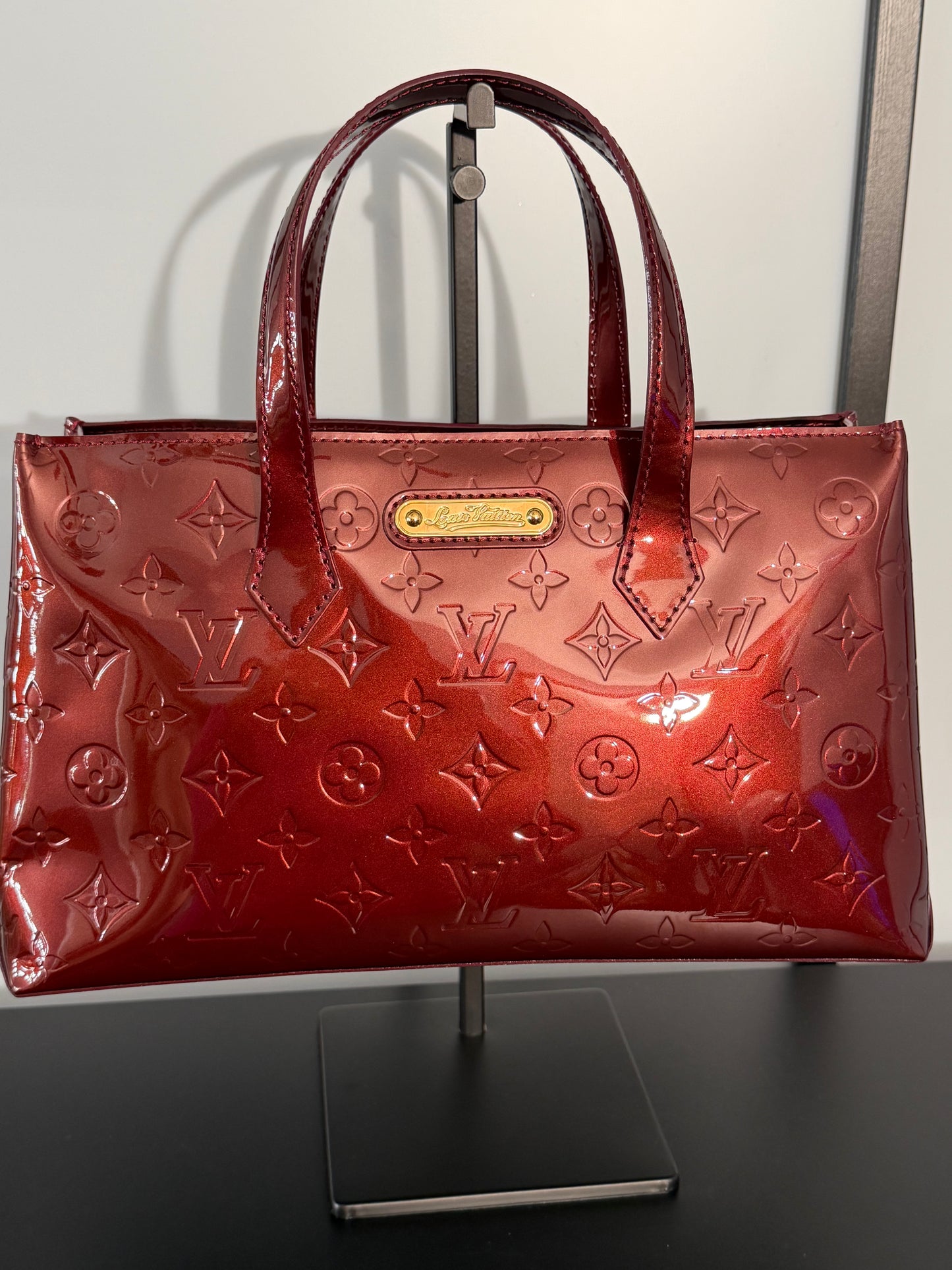 Louis Vuitton Pre-Owned Amarante Wilshire Vernis Handbag