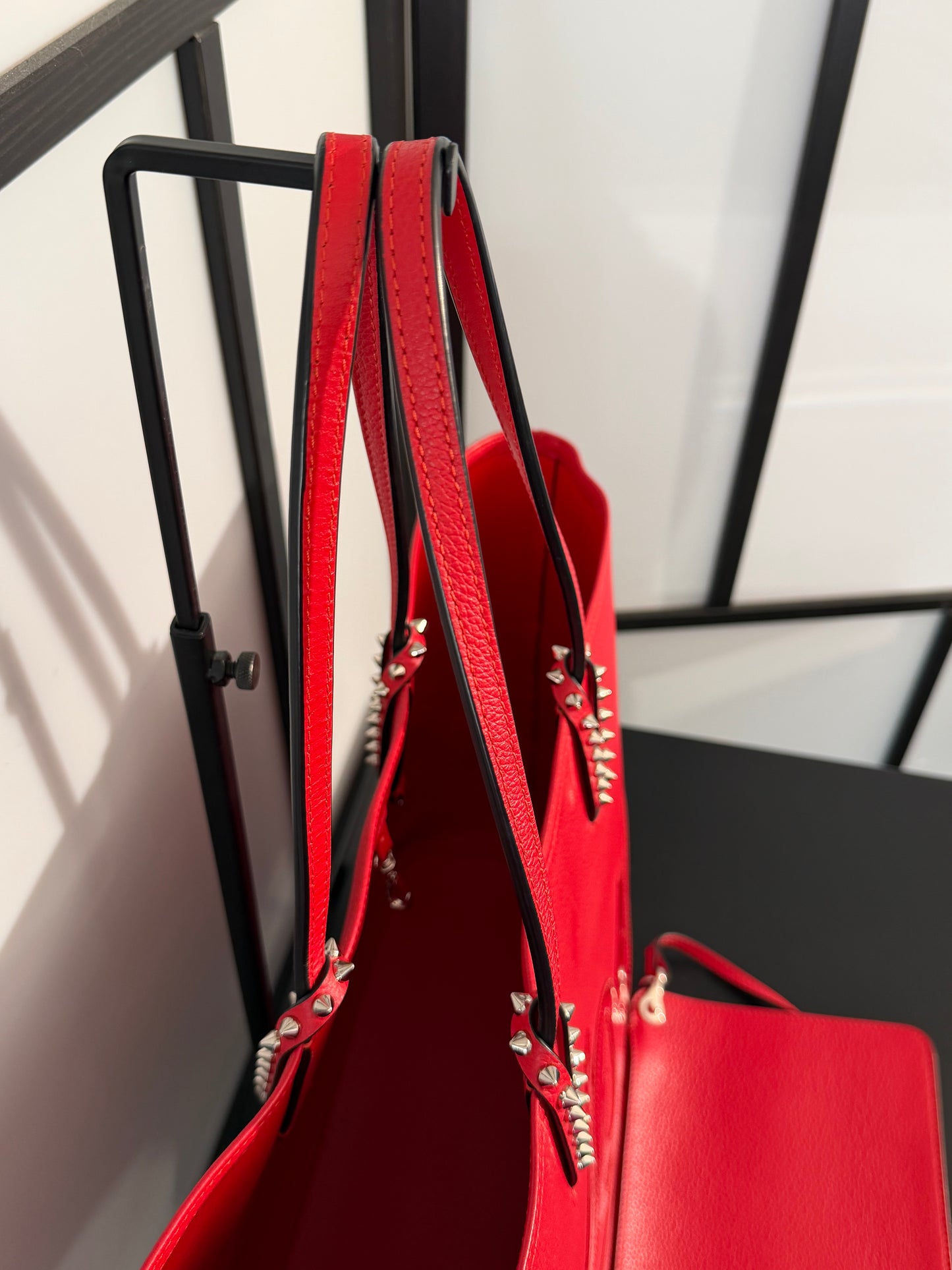 Christian Louboutin Pre-Owned Red Leather Logo Cabata MM Tote Bag