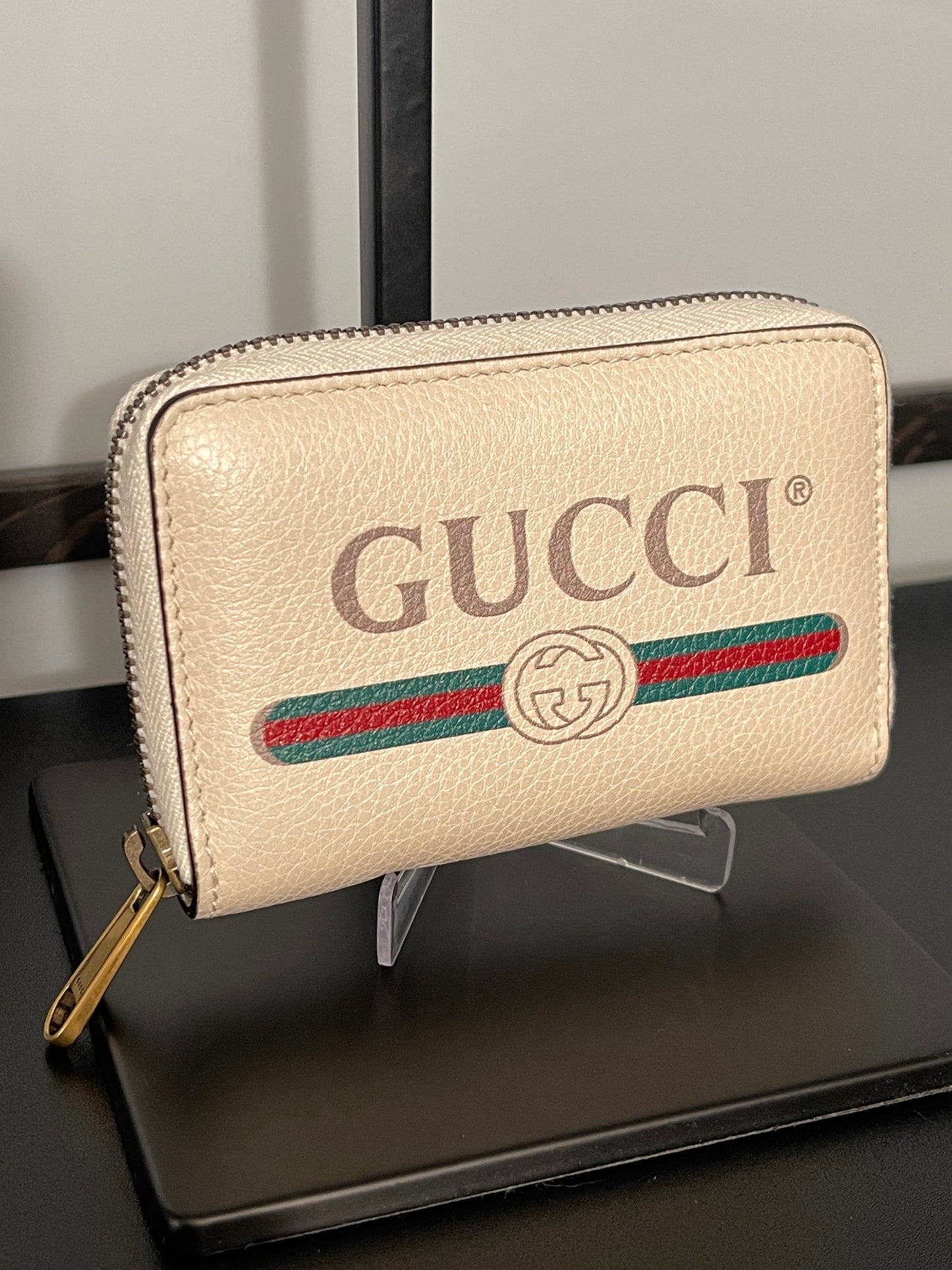 Pre-owned Gucci White Leather GG Zippy Compact Wallet