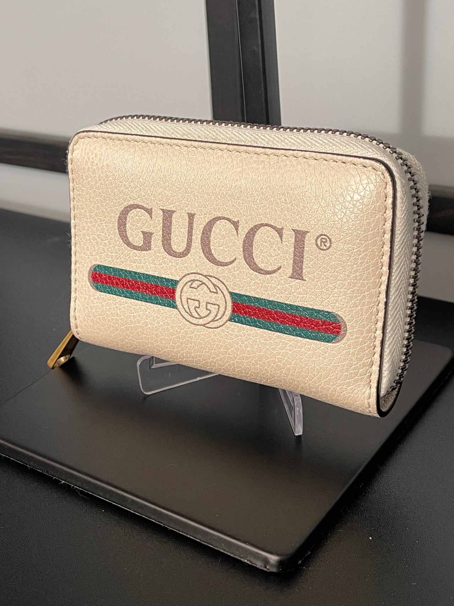 Pre-owned Gucci White Leather GG Zippy Compact Wallet