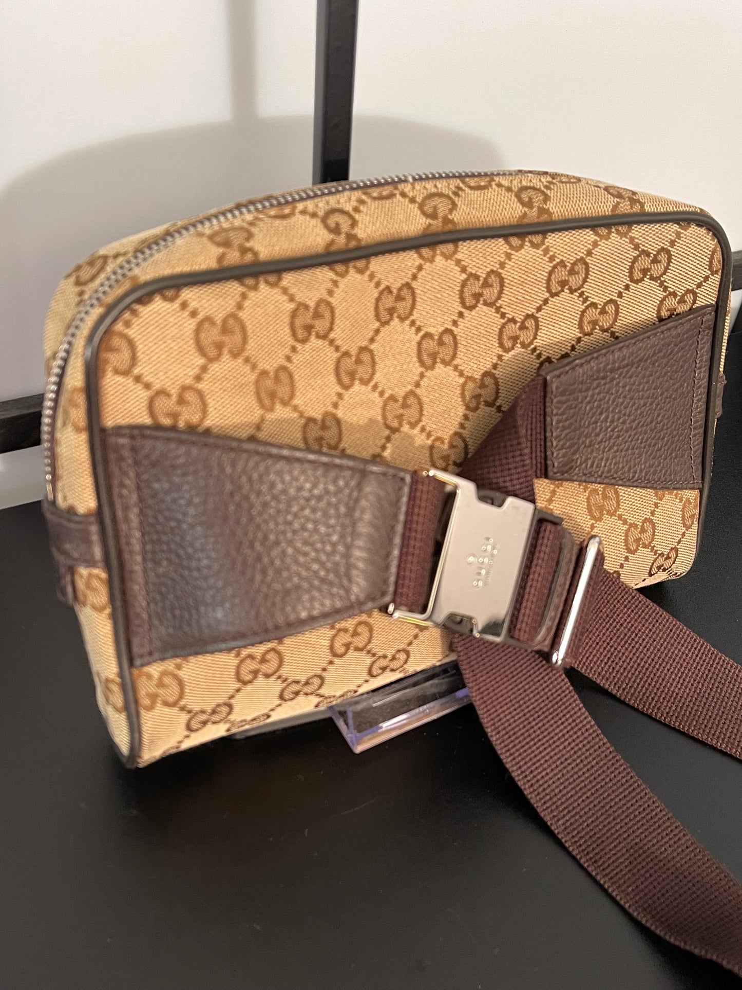 Pre-Owned Gucci Brown GG Monogram Travel Belt Bags.