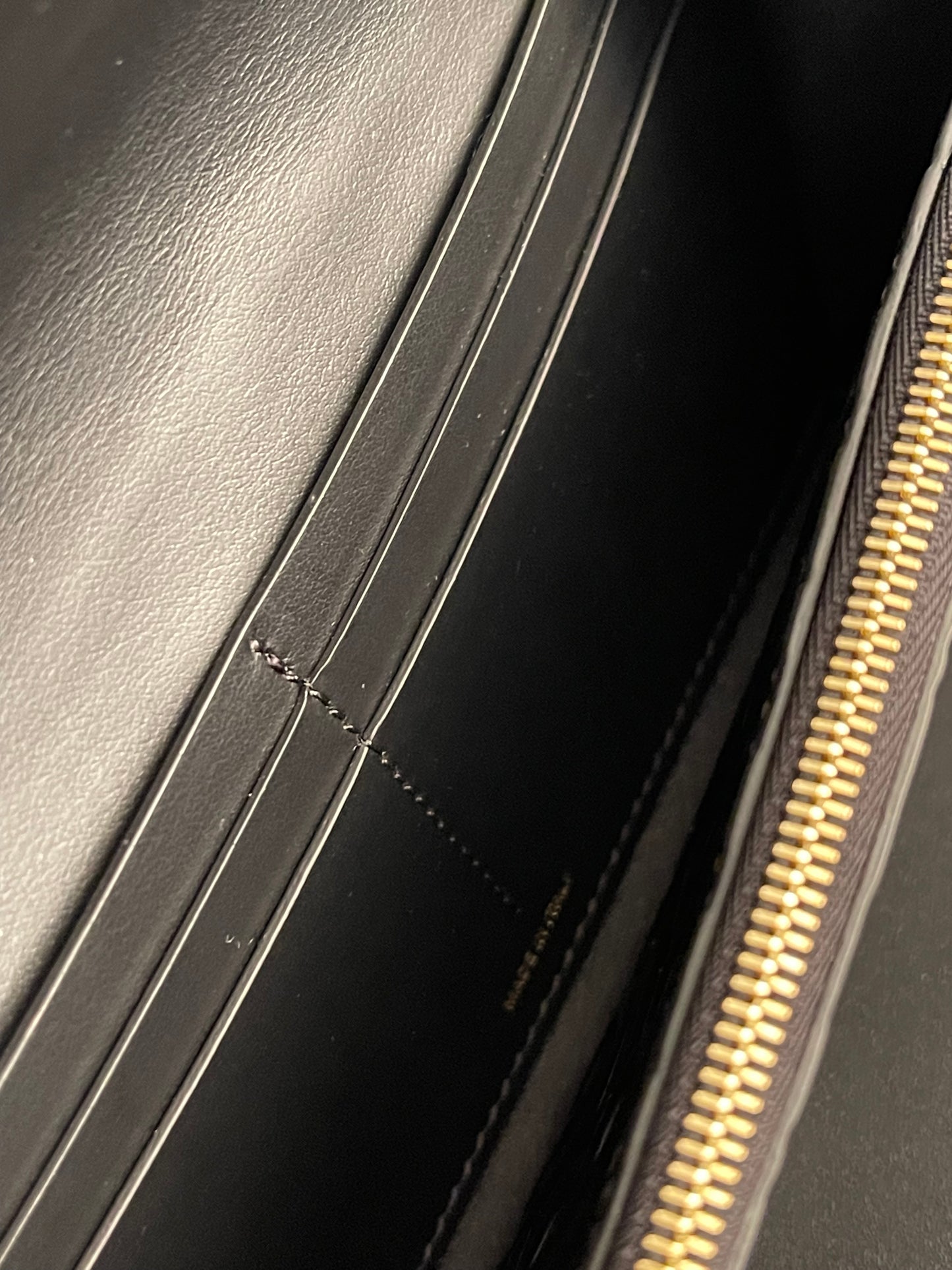 Pre-Owned Burberry Black Leather Embossed Long Wallet,