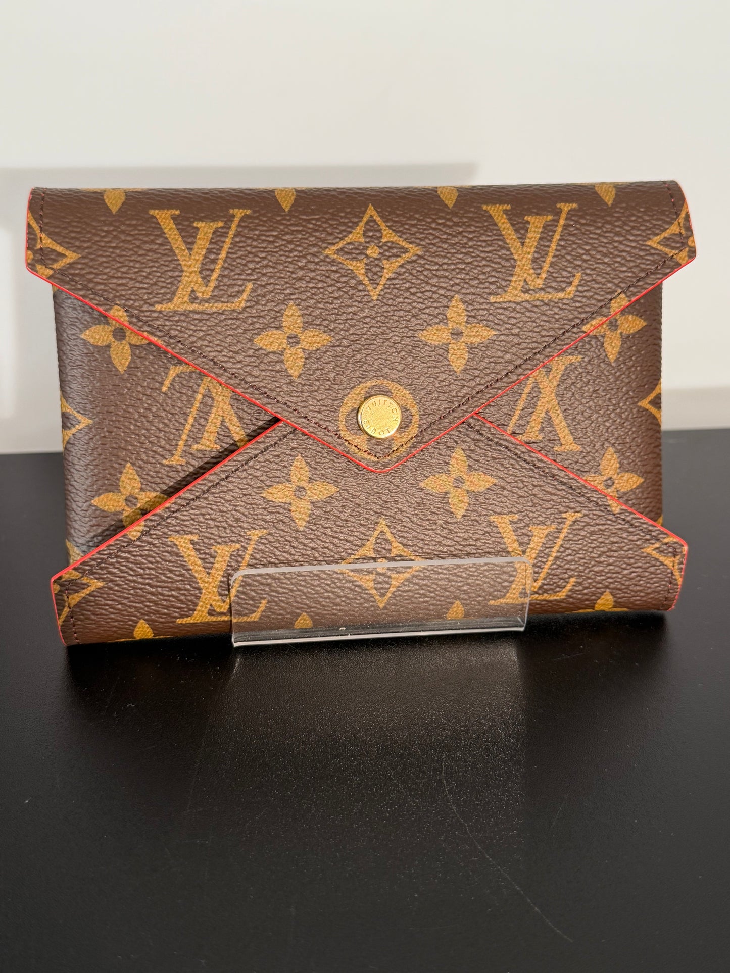 Louis Vuitton Pre-Owned Brown Monogram Canvas Medium Kirigami Pouchette.