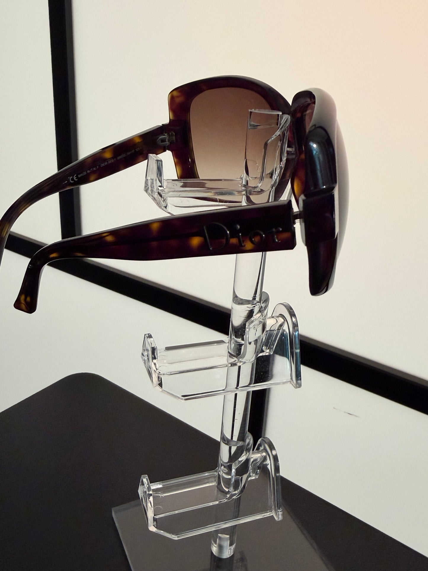 Pre-Owned Christian Dior Tortoise Brown Gradient Sunglasses