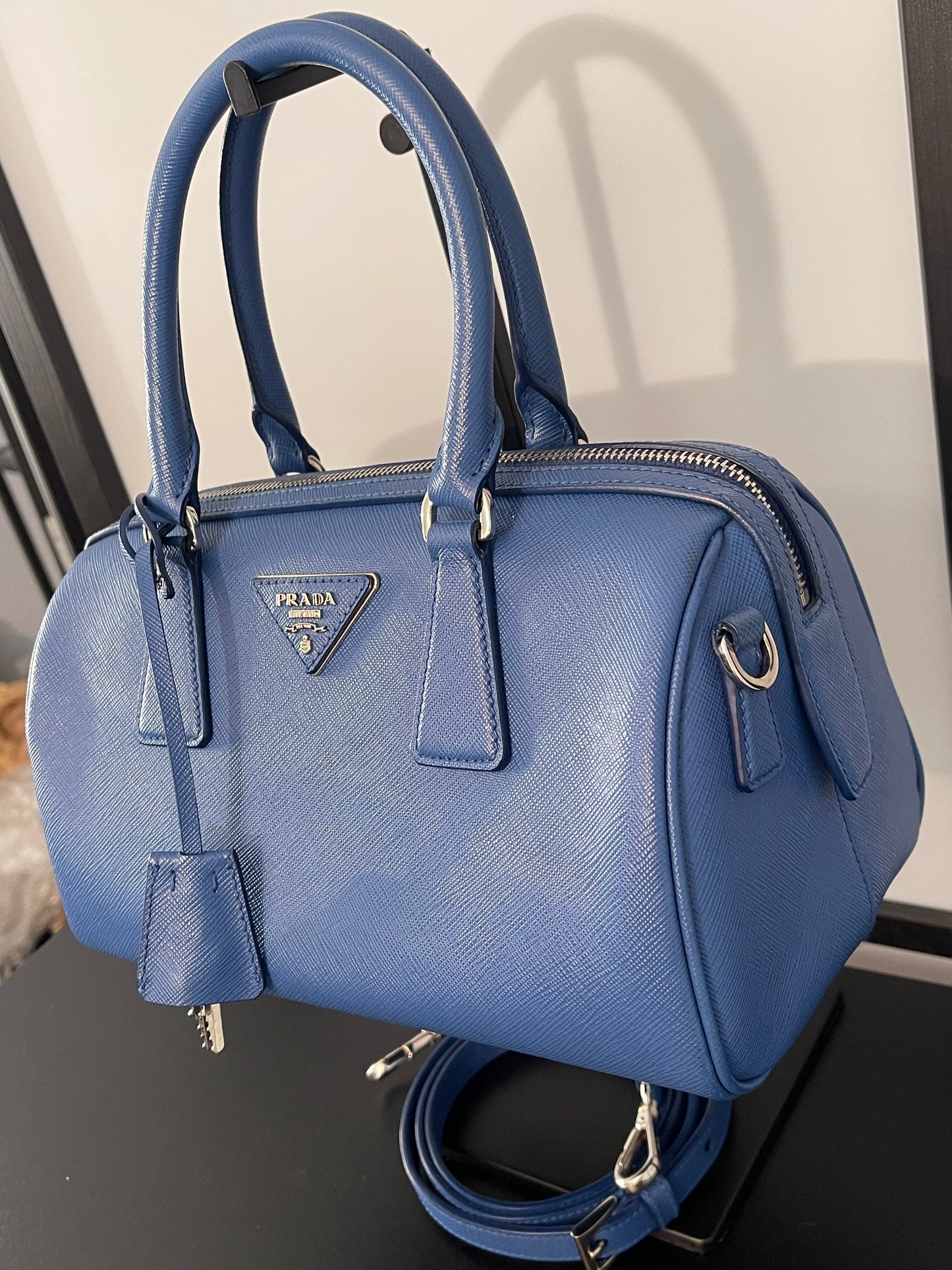Pre-Owned Prada Blue Saffiano Bauletto Boston Hand Bag