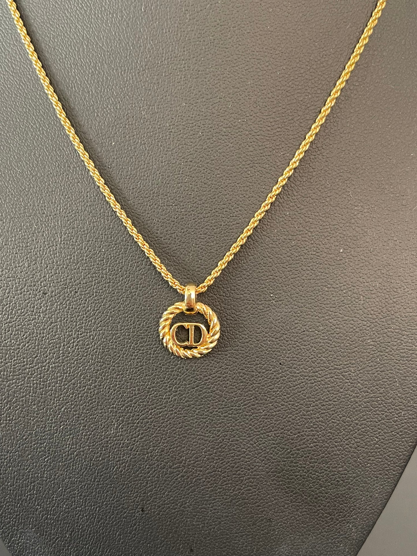 Pre-Owned Christian Dior Round CD Pendant Necklace-Gold Plated