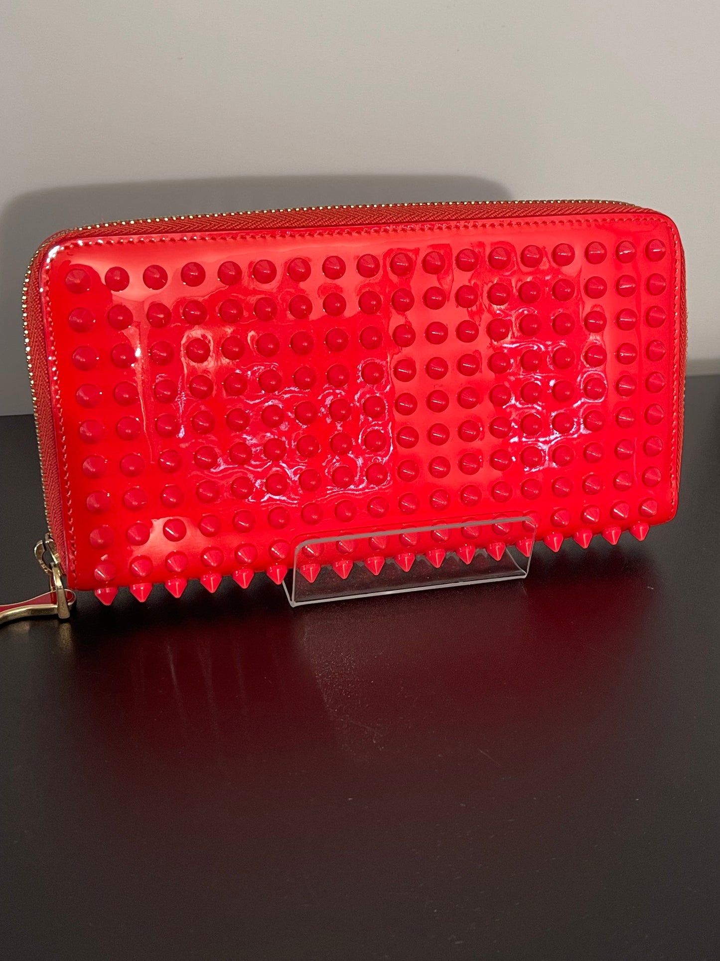 Pre-Owned Christian Louboutin Panettone Spiked Patent Leather Zipper Wallet