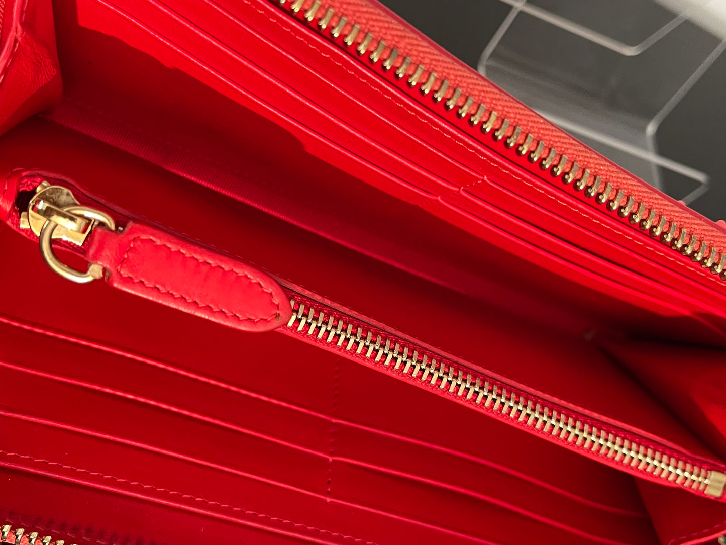 Pre-Owned Christian Louboutin Panettone Spiked Patent Leather Zipper Wallet