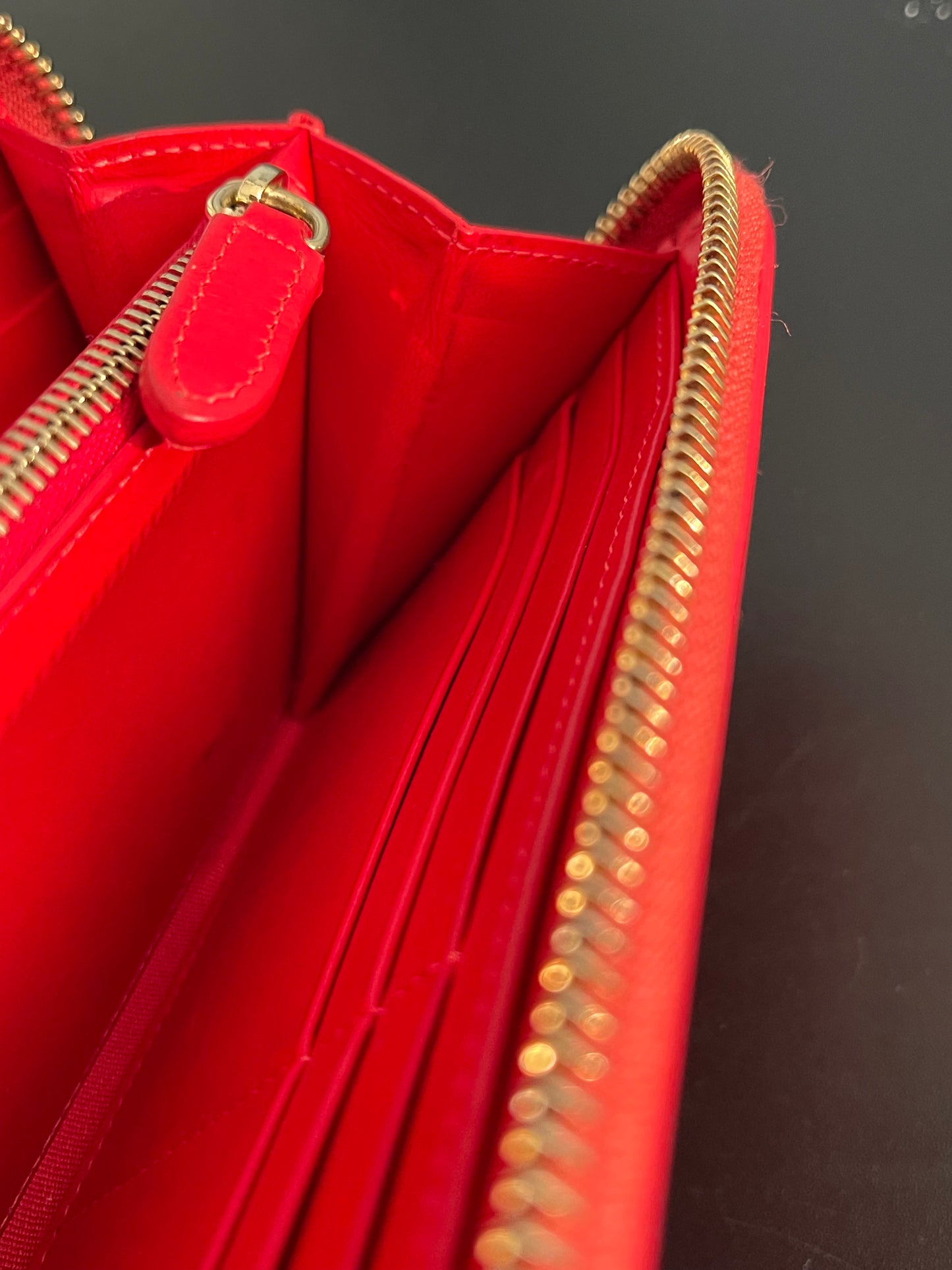 Pre-Owned Christian Louboutin Panettone Spiked Patent Leather Zipper Wallet