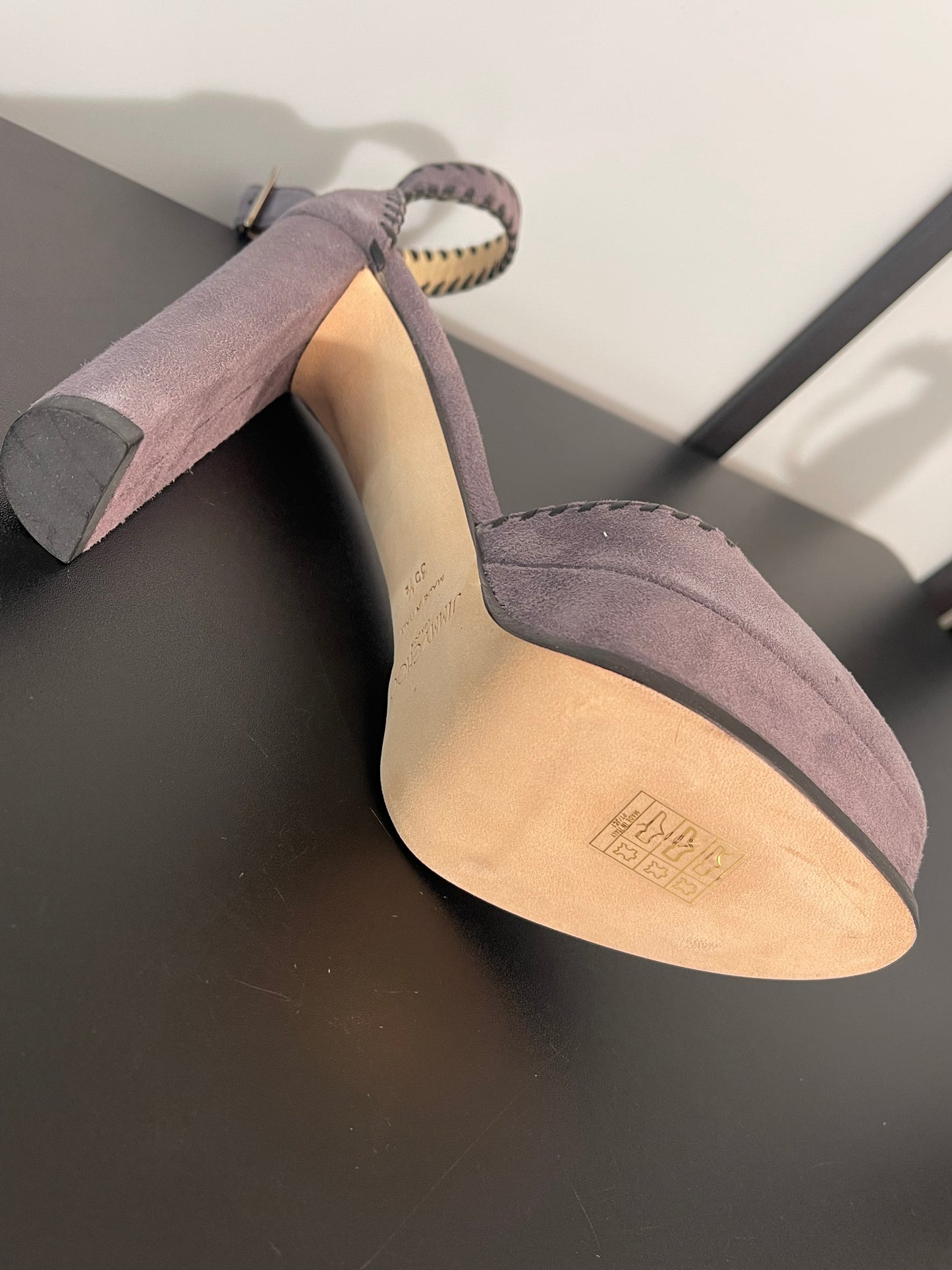 Pre-Owned Jimmy Choo Daphne Suede Platform Heels