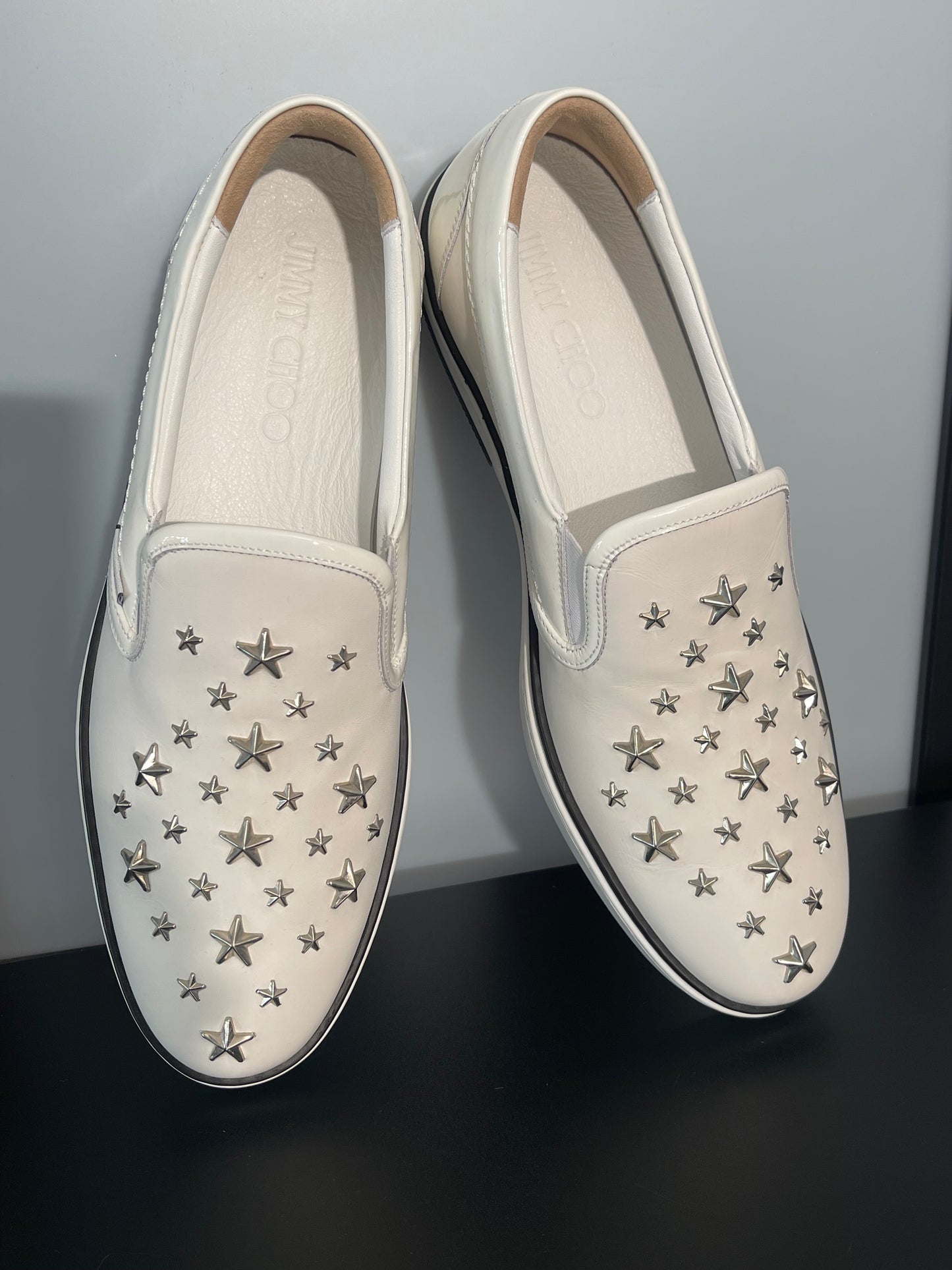Pre-Owned Jimmy Choo White Leather Slip-On Shoes
