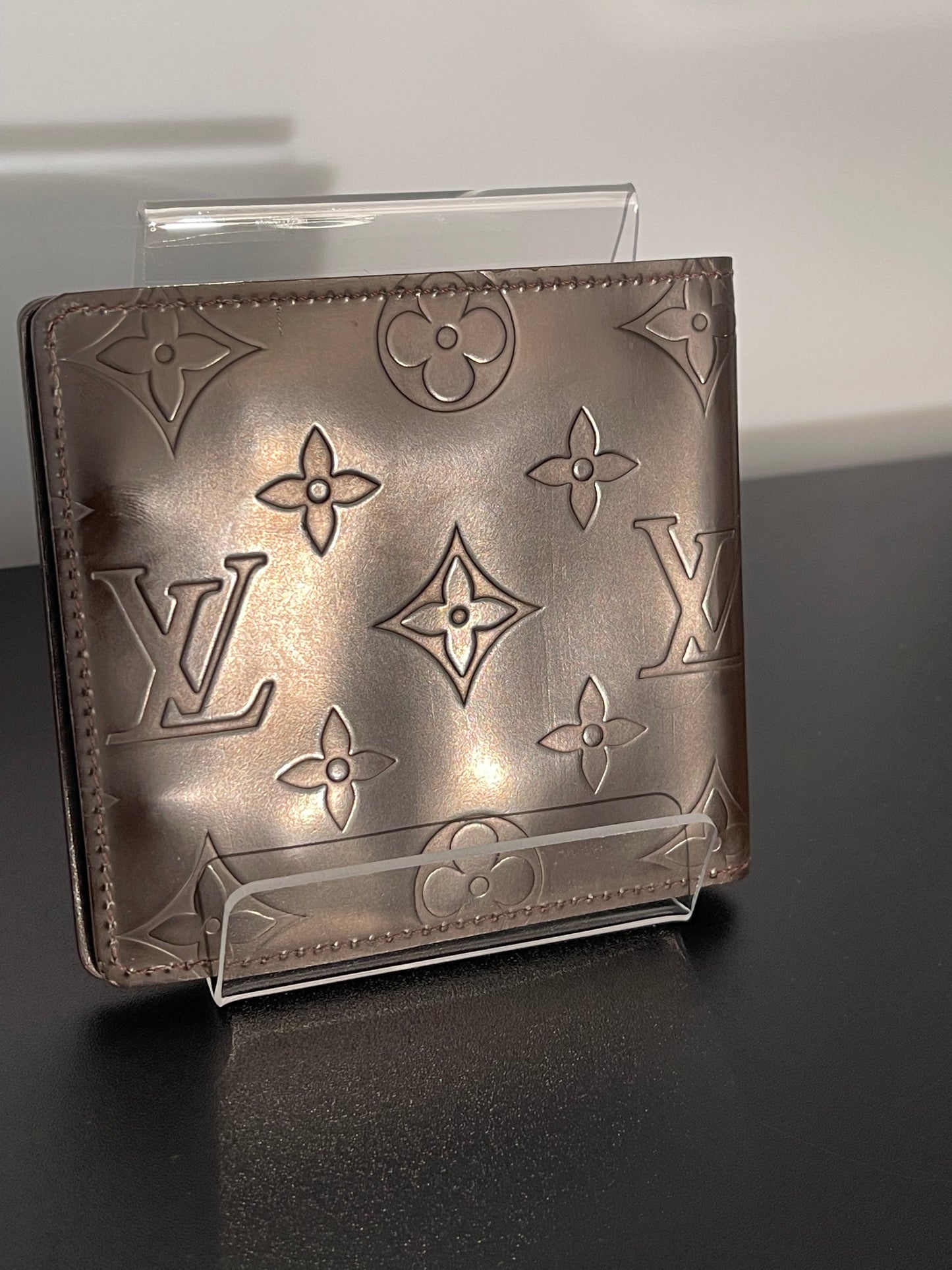 Pre-Owned Louis Vuitton Brown Leather Wallet